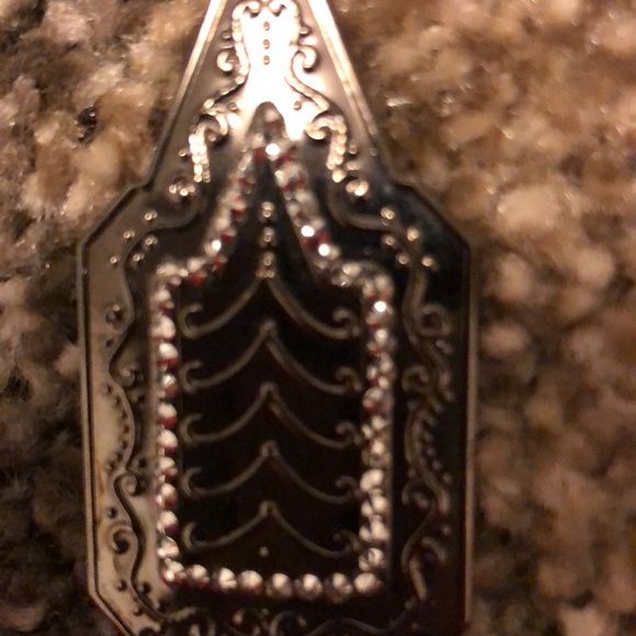 Pantages magic mirror Tarina Tarantino earrings - Picture 5 of 14